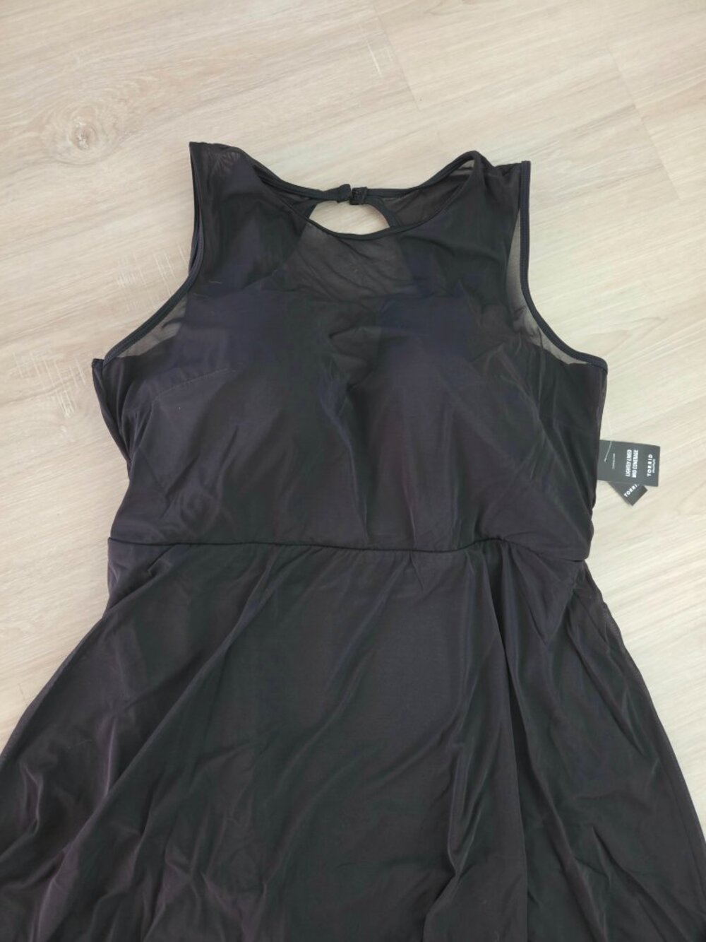 Torrid 2 Black Underwire Mesh Overlay One piece Keyhole Swim Dress NWT - Picture 5 of 7